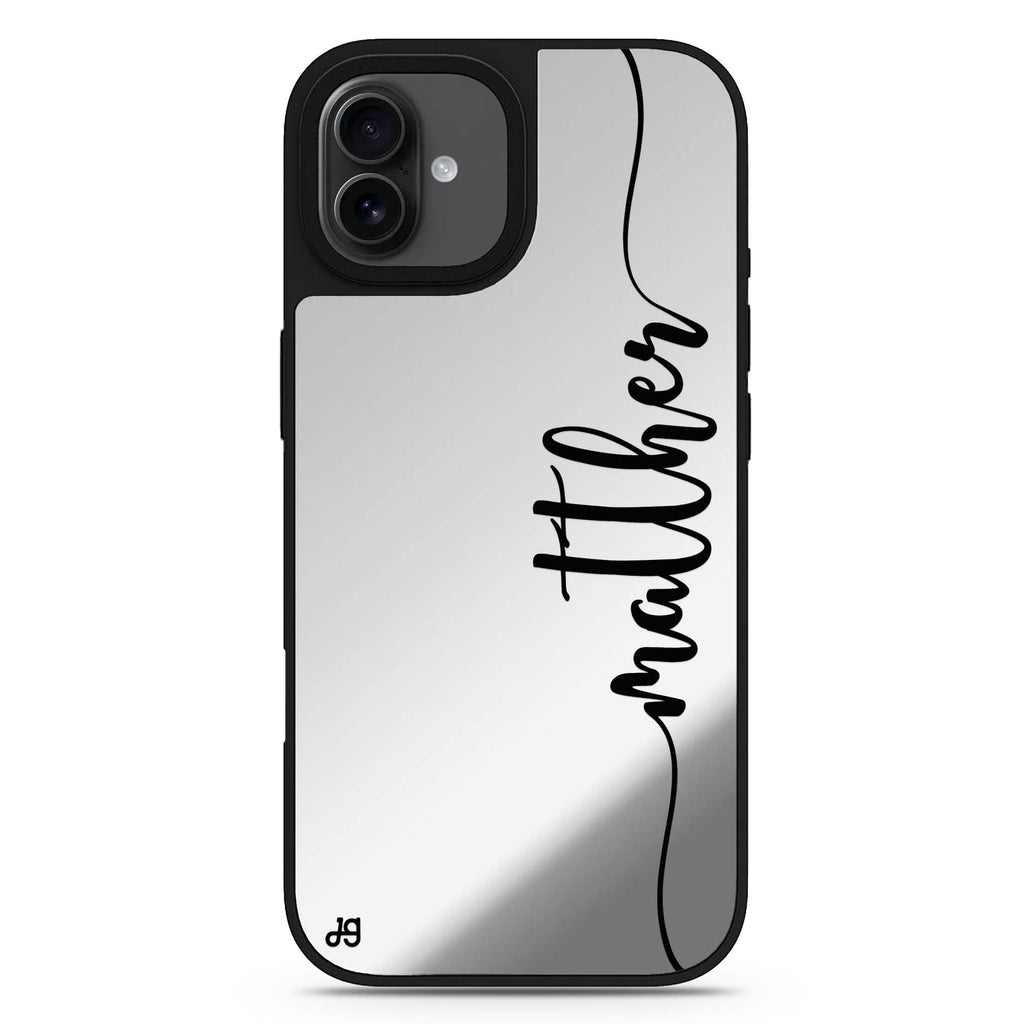 Vertical Script Handwritten Custom iPhone 17 個人化名字鏡面手機殼 主圖設計