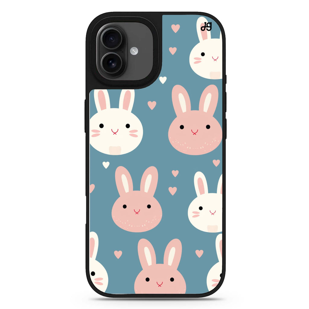 Cuddly Hopper iPhone 17 可愛動物鏡面手機殼 主圖設計