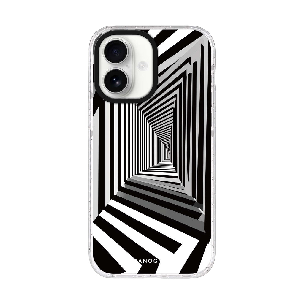 Warped Vision iPhone 17 水晶透明保護殼正面展示